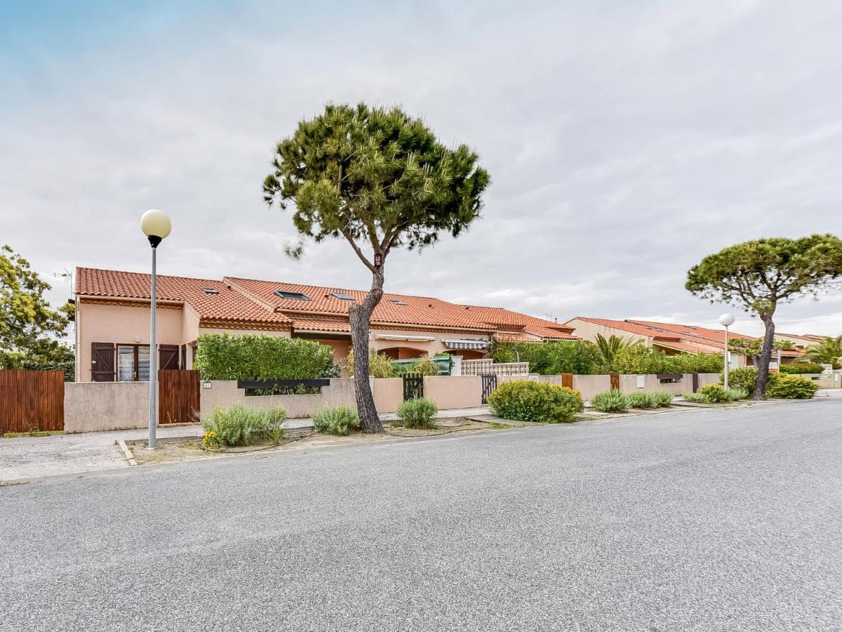 Holiday Home Hameau Des Tamarins-2 By Interhome Le Barcarès Εξωτερικό φωτογραφία
