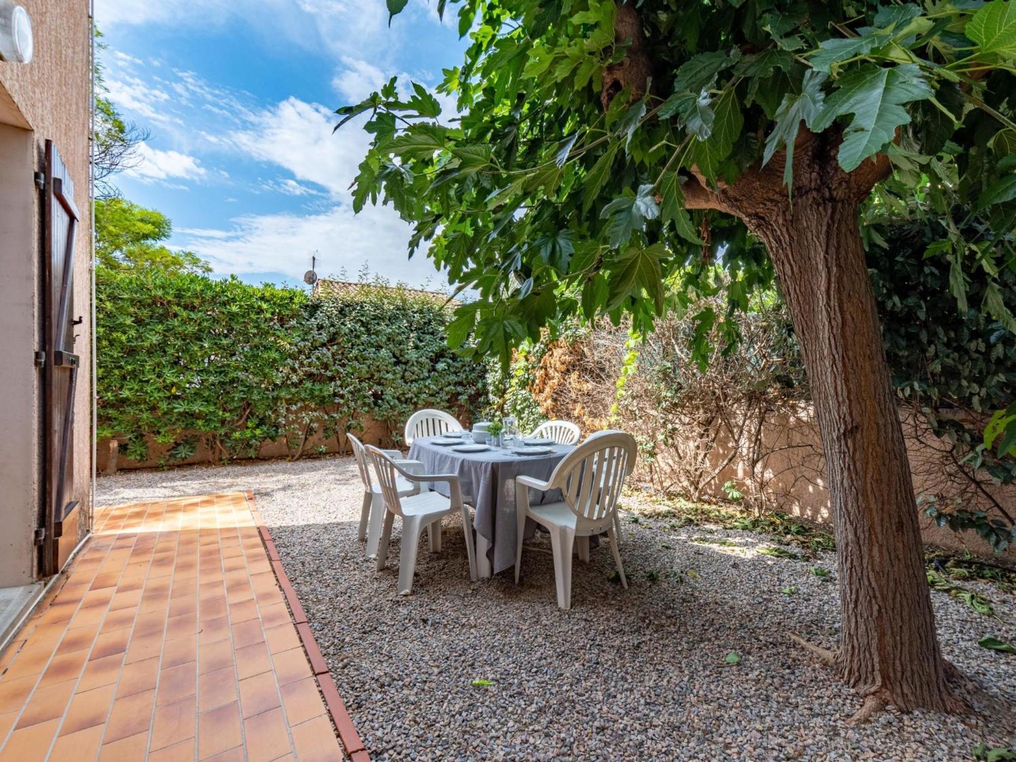 Holiday Home Hameau Des Tamarins-2 By Interhome Le Barcarès Εξωτερικό φωτογραφία