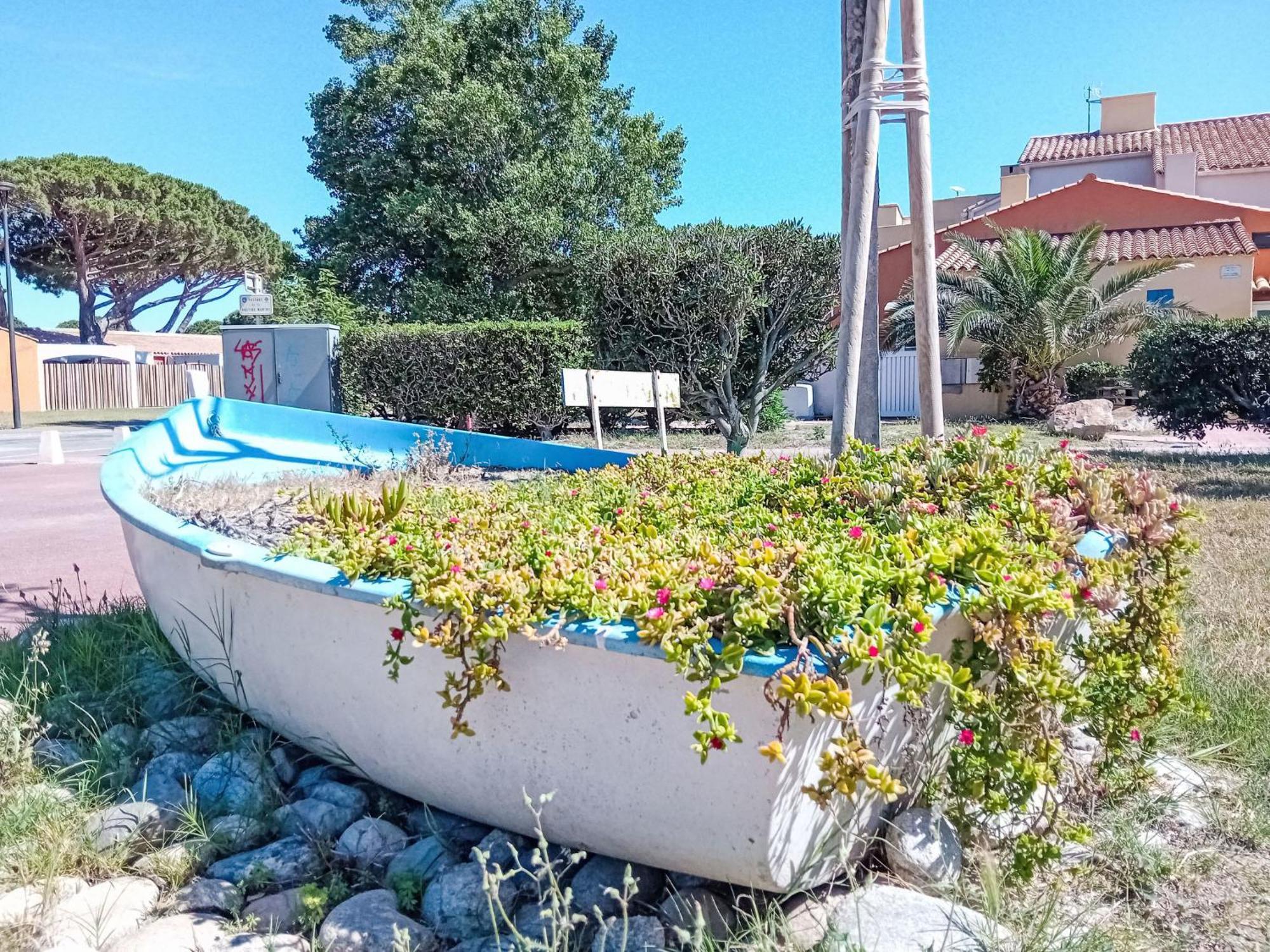 Holiday Home Hameau Des Tamarins-2 By Interhome Le Barcarès Εξωτερικό φωτογραφία